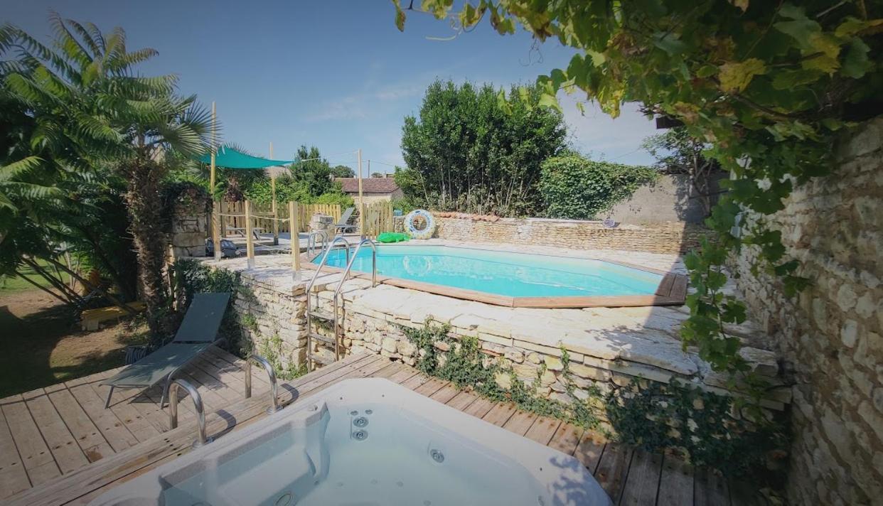 Les Chambres Du Nid Charentais La Poterie  Esterno foto
